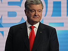 Азаров: Порошенко попал в тройку самых коррумпированных президентов мира