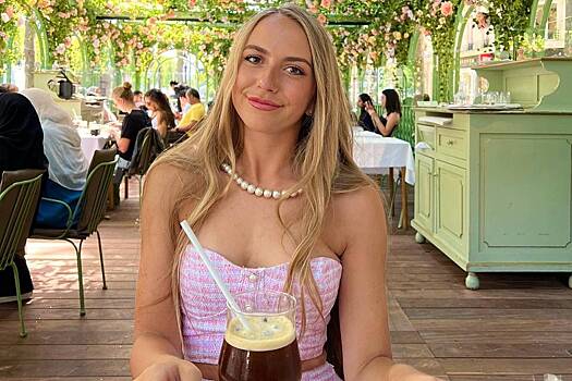 Финалистка конкурса красоты бросила карьеру модели и стала дальнобойщицей