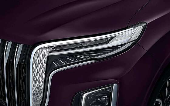 Цены ниже на 300-900 тыс. рублей: седан и минивэн премиум-бренда подешевели