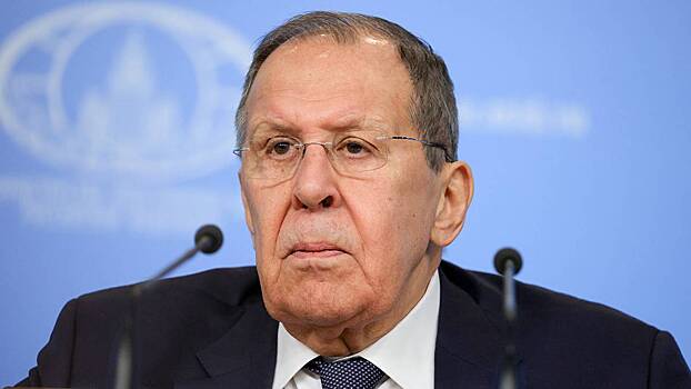 Лавров назвал Макрона жульем из-за невыполнения Минских соглашений