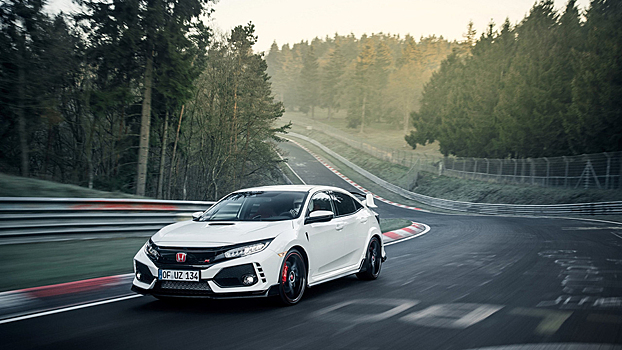 Honda Civic Type R вновь стал быстрейшим переднеприводником Нюрбургринга