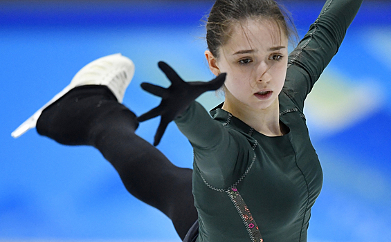 Теперь официально: 15-летняя Валиева продолжит участие в ОИ-2022