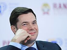 Богатейший россиянин сможет содержать Россию две недели