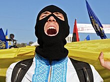 «Выжигают венгров»: радикалы вновь устроили погром в Закарпатье