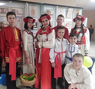 Татищевские школьники поставили спектакль «Мордовские моленья»