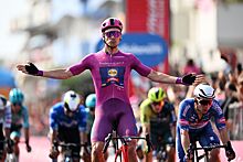 23-летний Джонатан Милан выиграл второй для себя этап на «Джиро д’Италия» — 2024