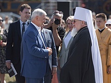 В Воронеже поставили второй памятник святителю Митрофану