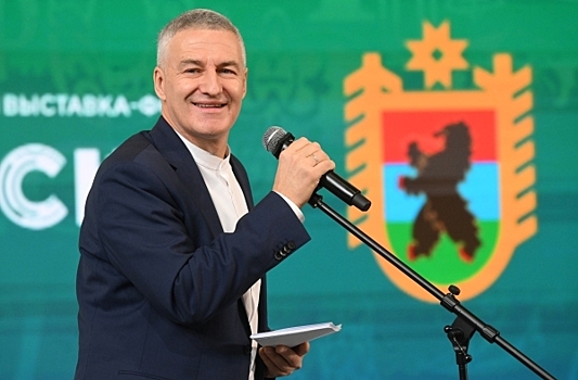 Актриса Ломакина извинилась за шутку про карельский язык после заявления Парфенчикова