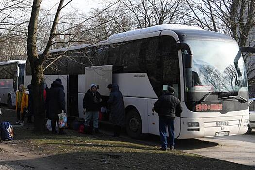 Беженцев из Донбасса разместят в оздоровительных лагерях Ленинградской области