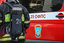Женщина выпрыгнула из окна горящего дома в Москве