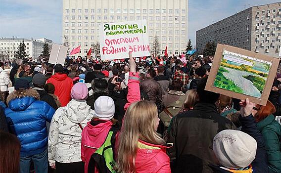 Кремль заплатит миллионы, чтобы «зеленые» били «красных»