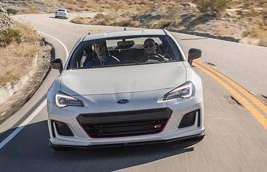 В Лос-Анджелесе представила особую вариацию Subaru BRZ tS