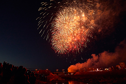 Концерт звезд эстрады и 34 салюта пройдут в Кузбассе