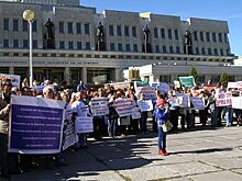 Митинг в защиту животных прошел в Омске