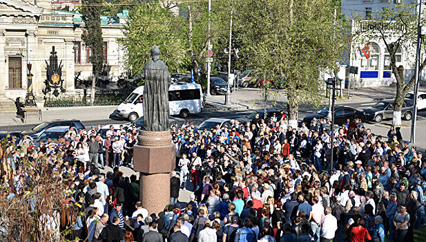 В Севастополе предприниматели требовали защитить их бизнес