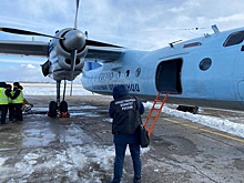 Самолет, летевший в Якутск, благополучно приземлился на одном двигателе