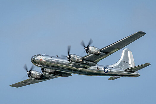 Зачем СССР заманивал американские B-29 на дальневосточный аэродром