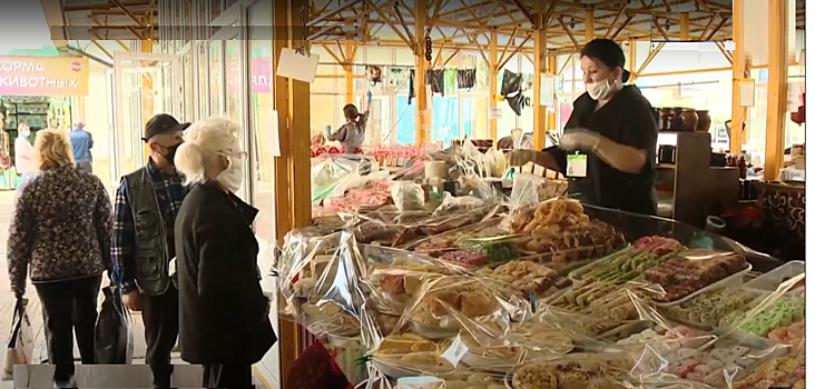 Опубликован список работающих в карантин продовольственных рынков в Сочи