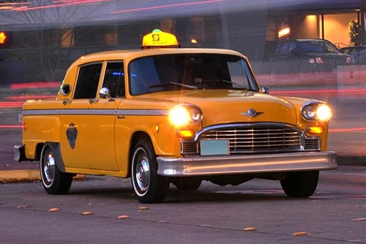 Крутые шашечки: самые массовые автомобили такси в мире