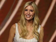 Иванку Трамп и Жизель Бюндхен сняли в бикини на яхте