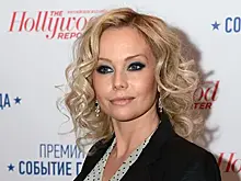 Корикова обрушилась на врачей и полицейских