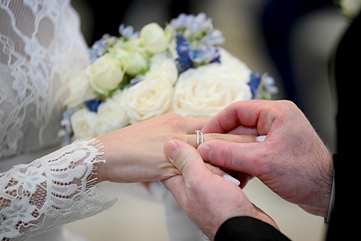 В Швеции запретят браки между двоюродными братьями и сестрами