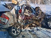 В Татарстане в ДТП погибли три человека