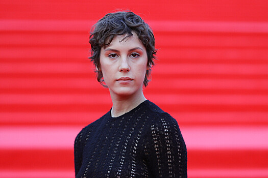 Ирина Горбачева призналась, что остается одна после развода с Антоном Савлеповым