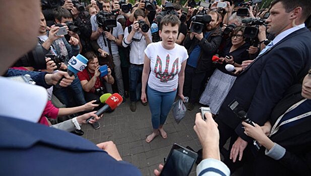 Савченко объяснила, почему прилетела на Украину босой