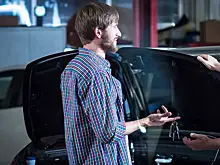 Дилеры назвали причину блокировки программного обеспечения иномарок в РФ