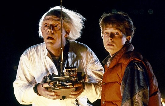 Болезнь Паркинсона у Фокса, пять браков Ллойда: как живут актеры трилогии «Назад в будущее»