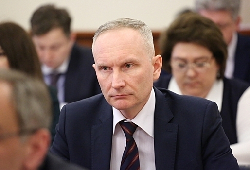 Место уволенного Павловских в омском минздраве займет федеральный чиновник Бутаев — телеграм