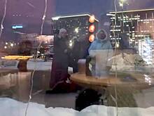 Москвич бросил двухлетнего сына спать на улице и ушел