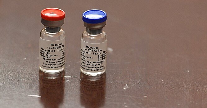 Российский эксперт о вакцине: по политическим мотивам (NRK, Норвегия)