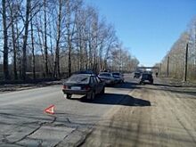 В Рязани на Черновицкой столкнулись три ВАЗа
