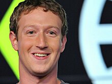 Основатель Facebook обеспечит лагеря беженцев Интернетом