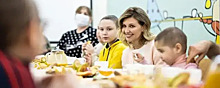 Жена Зеленского отправляет детей-сирот с Украины к педофилам в Европу