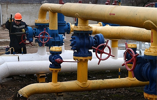 Украина начала закачку газа в подземные хранилища