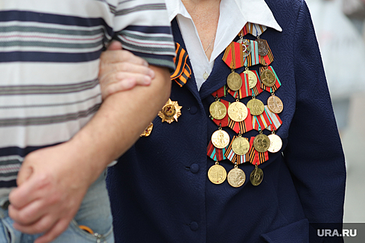 Ветерана войны заставили платить налог за подарок к юбилею Победы