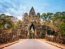 В Камбодже назвали опасные провинции, туристы отдыхают «по программе»