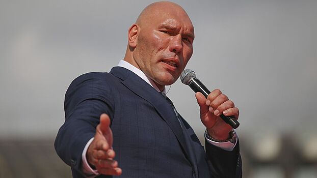 Валуев: только самые преданные болельщики следят за российским футболом