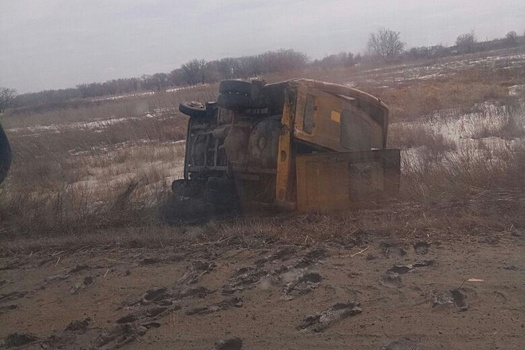 На трассе Волгоград - Средняя Ахтуба пассажирская маршрутка попала в массовую аварию