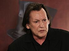 В Ленкоме Марка Захарова показывают премьерный спектакль-коллаж «ГоГоЛьИЛиАДА»