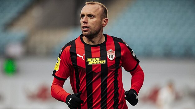 Титов: желаю Глушакову одного