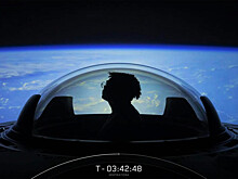 Экипаж Crew-11 с заболевшим астронавтом отстыковался от МКС