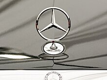 Автоэксперт заявил, что Mercedes-Benz подчиняется санкционному давлению ЕС