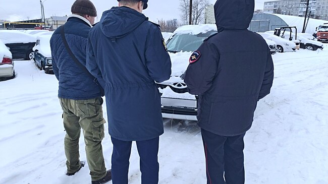 Внедорожники осужденных нижегородцев отправили на СВО