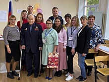 102-летний ветеран войны проголосовал на избирательном участке