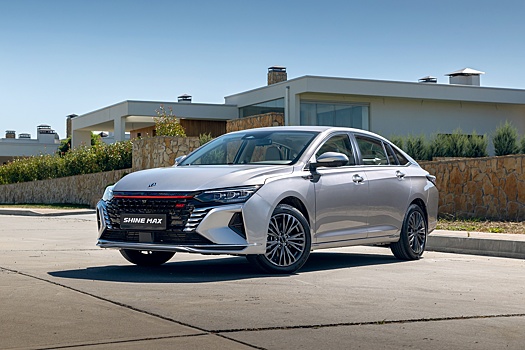 Перечислены пять альтернатив популярной среди россиян Toyota Camry