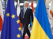 Порошенко отчитался перед Путиным о Счастье